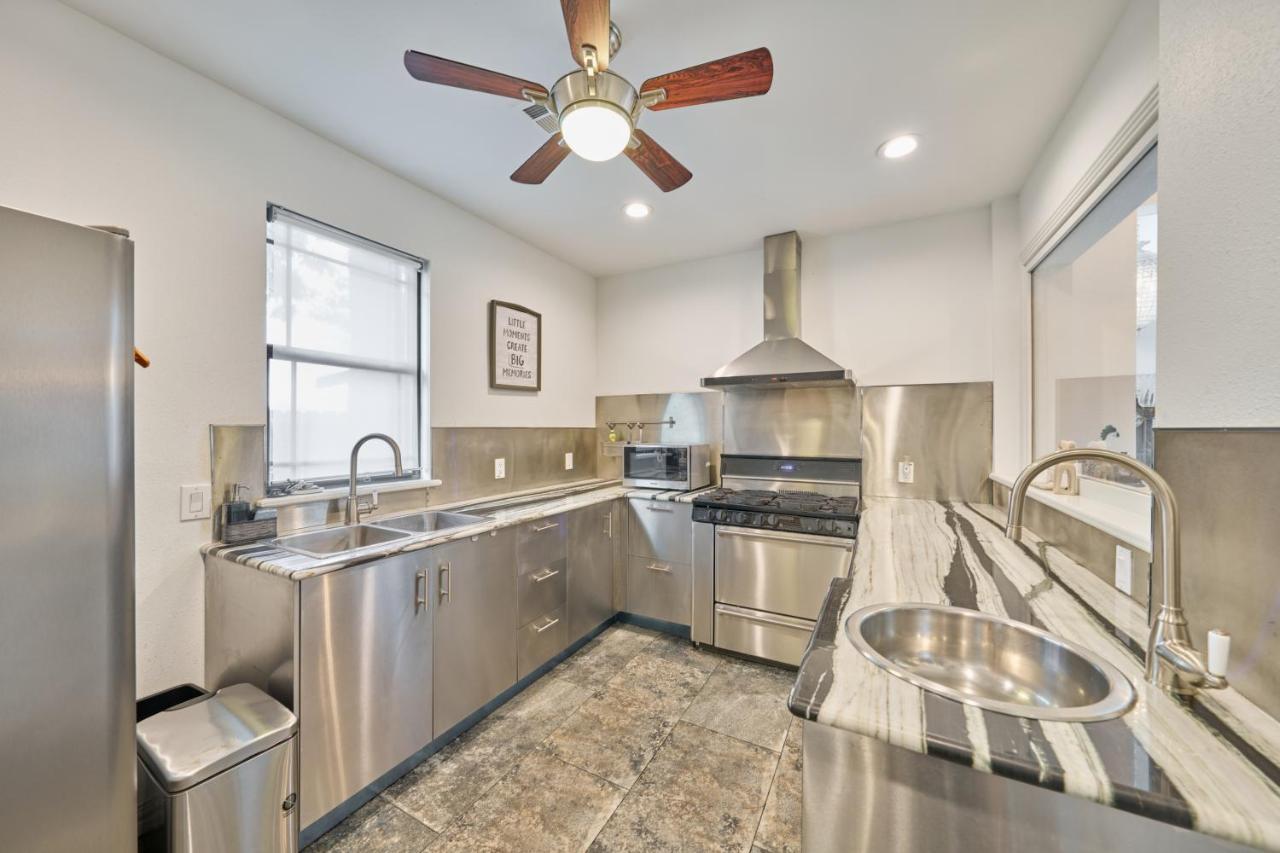 Villa With 8 Bedrooms And Heated Swimming Pool Houston Luaran gambar